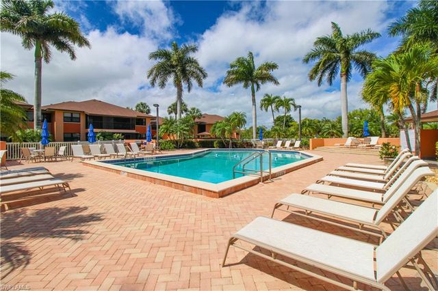 1510 Mainsail DR 7, Naples, FL 34114