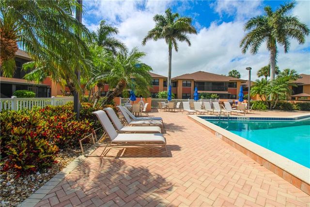 1510 Mainsail DR 7, Naples, FL 34114
