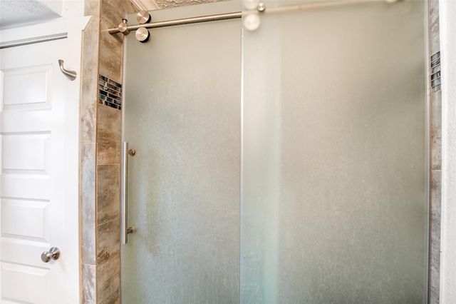 25734 Water Ridge Drive, Houston, TX 77336