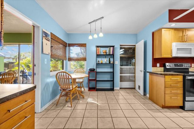 220 22ND AVENUE SE, St Petersburg, FL 33705