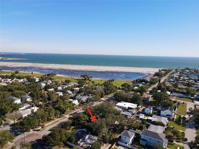 220 22ND AVENUE SE, St Petersburg, FL 33705