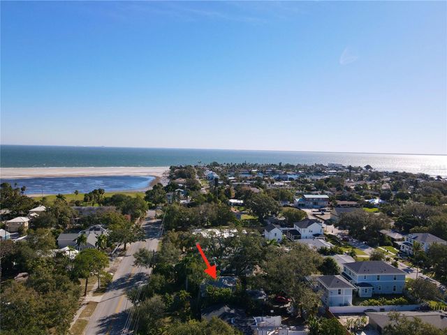 220 22ND AVENUE SE, St Petersburg, FL 33705