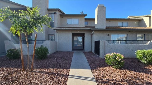 2941 Country Manor Lane 27, Las Vegas, NV 89115