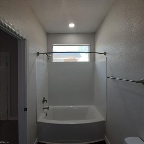 1907 High ST, Portsmouth, VA 23704