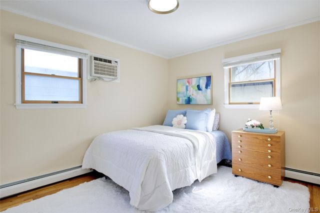 119 Radcliff Avenue, Port Washington, NY 11050