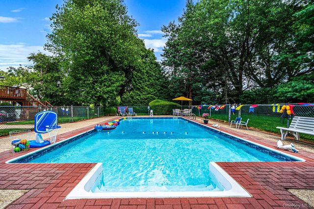 212 Cedrus Avenue, East Northport, NY 11731