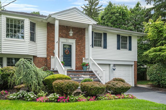 212 Cedrus Avenue, East Northport, NY 11731