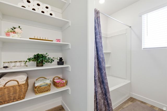 522 N SCUTTLEBUTT LN, Saratoga Springs, UT 84045