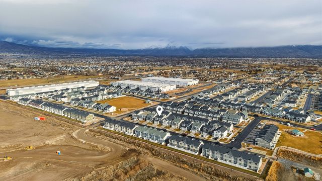 522 N SCUTTLEBUTT LN, Saratoga Springs, UT 84045