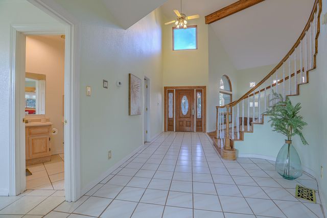 13400 Pinnacle Court NE, Albuquerque, NM 87112