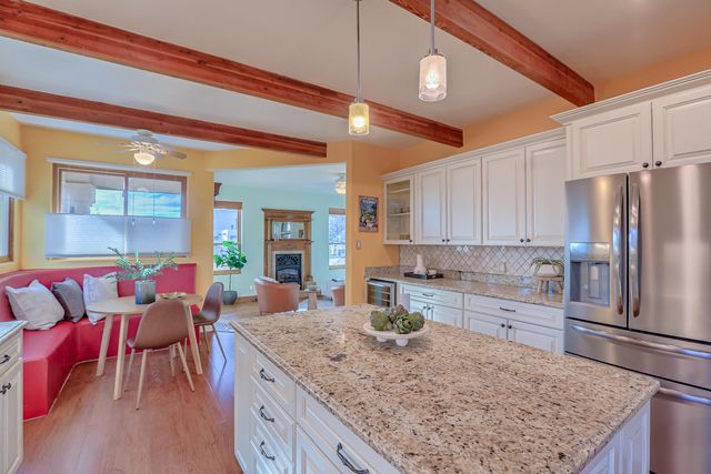 13400 Pinnacle Court NE, Albuquerque, NM 87112