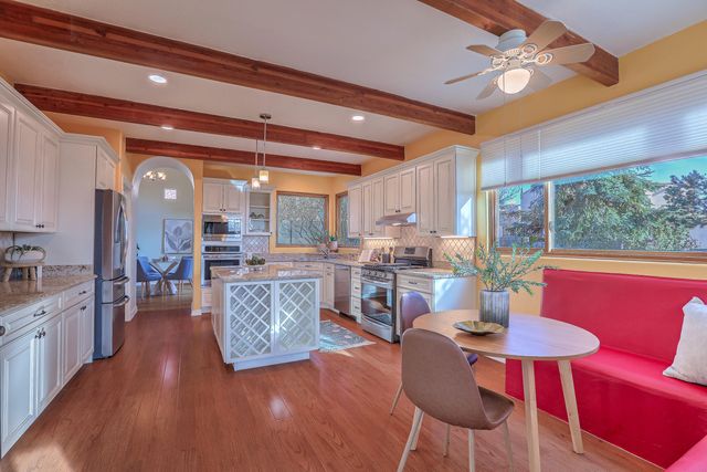 13400 Pinnacle Court NE, Albuquerque, NM 87112