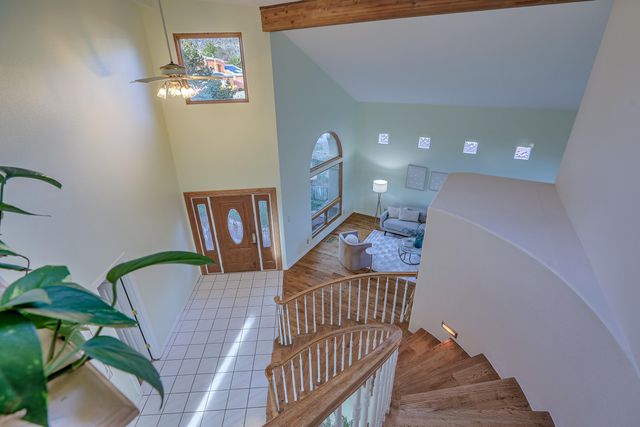 13400 Pinnacle Court NE, Albuquerque, NM 87112