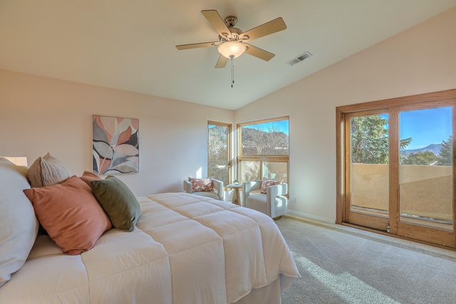 13400 Pinnacle Court NE, Albuquerque, NM 87112