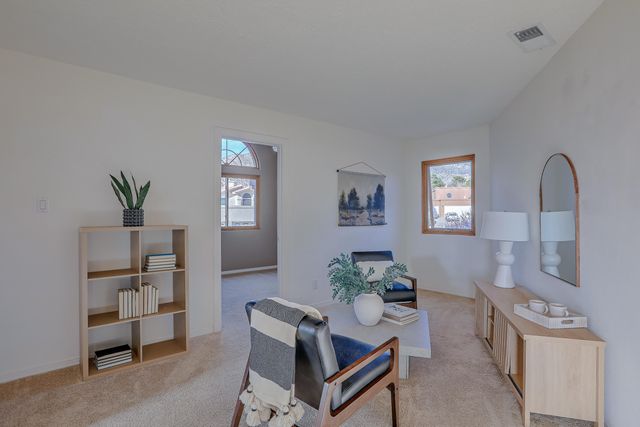 13400 Pinnacle Court NE, Albuquerque, NM 87112