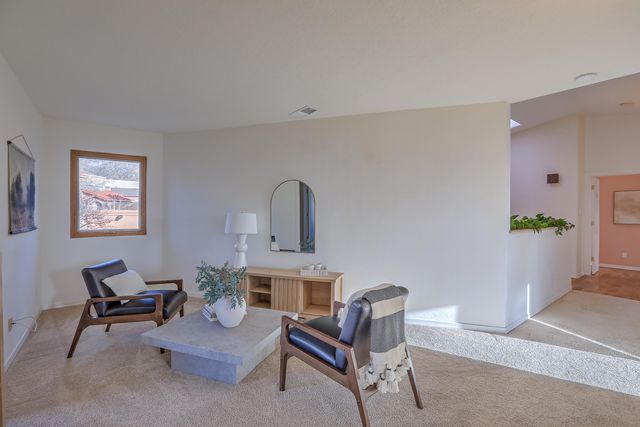 13400 Pinnacle Court NE, Albuquerque, NM 87112