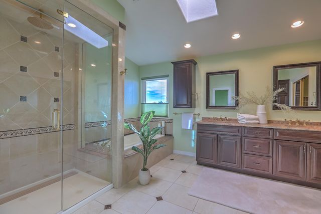 13400 Pinnacle Court NE, Albuquerque, NM 87112