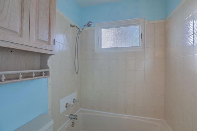 13400 Pinnacle Court NE, Albuquerque, NM 87112