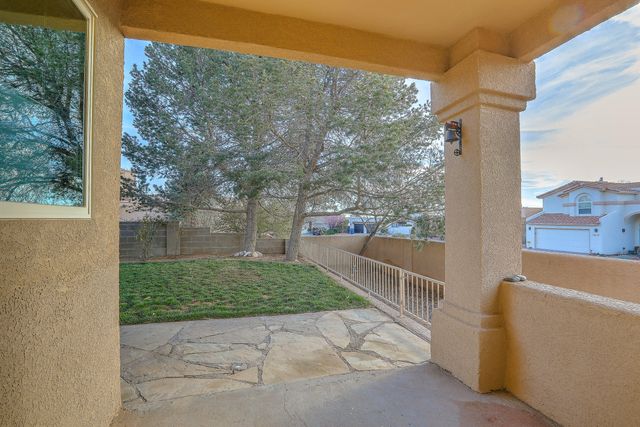 13400 Pinnacle Court NE, Albuquerque, NM 87112