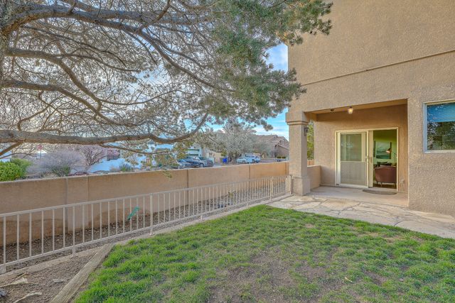 13400 Pinnacle Court NE, Albuquerque, NM 87112