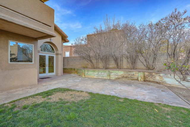 13400 Pinnacle Court NE, Albuquerque, NM 87112