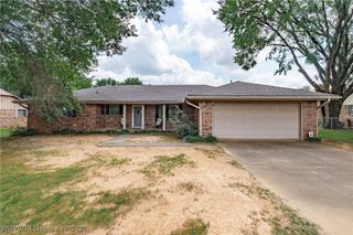 103 Wedgewood Drive, Poteau, OK 74953