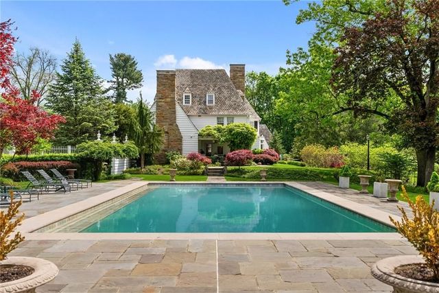 265 Scaife, Sewickley Heights, PA 15143