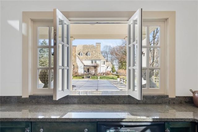 265 Scaife, Sewickley Heights, PA 15143