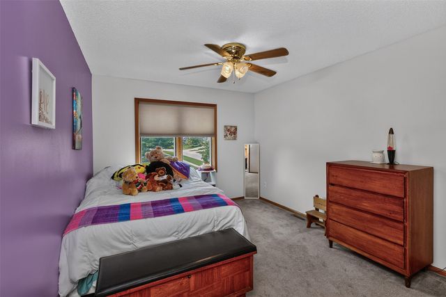 2199 NW 147th Street, Clive, IA 50325