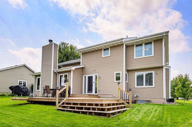 2199 NW 147th Street, Clive, IA 50325