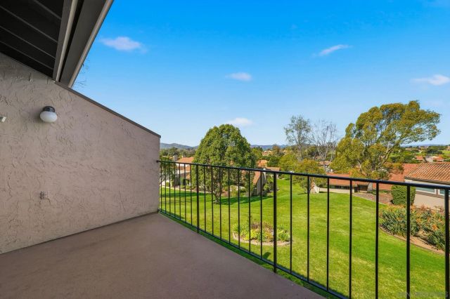 17444 Plaza Otonal, San Diego, CA 92128