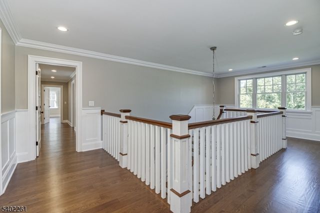 8 Juniper Pointe Trail, Green Brook Twp., NJ 08812