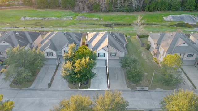 267 Bloomhill Place, Magnolia, TX 77354