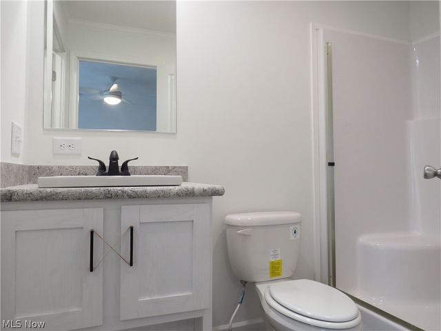 2659 Lake Breeze Drive, Madison, OH 44057