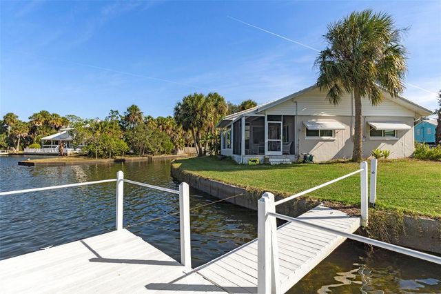 9017 PETAL COURT, Hudson, FL 34667