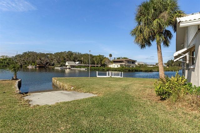 9017 PETAL COURT, Hudson, FL 34667