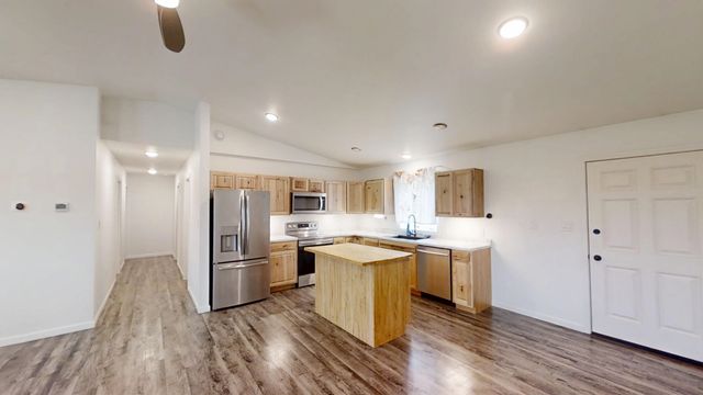 2039 AARON AVENUE, North Pole, AK 99705