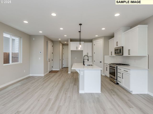 740 Nw 178TH Way, Ridgefield, WA 98642
