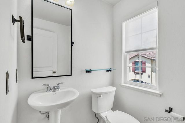 1137 Terracina, San Diego, CA 92103