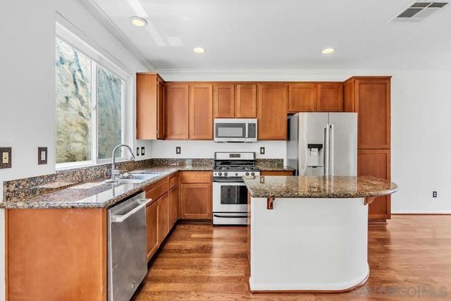 1137 Terracina, San Diego, CA 92103