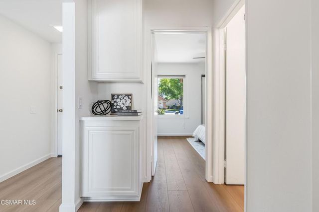 44113 Village 44, Camarillo, CA 93012