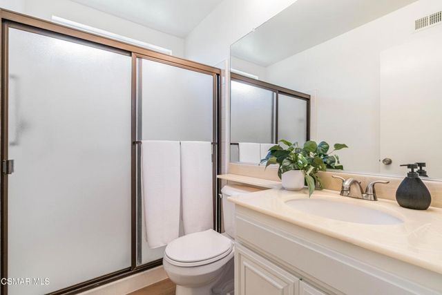 44113 Village 44, Camarillo, CA 93012