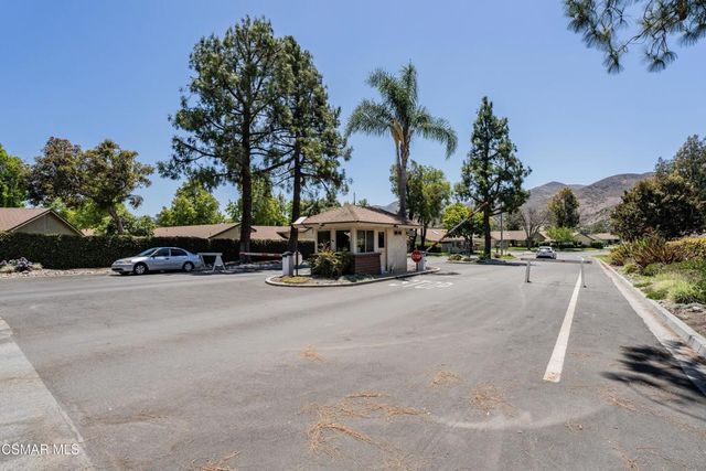 44113 Village 44, Camarillo, CA 93012