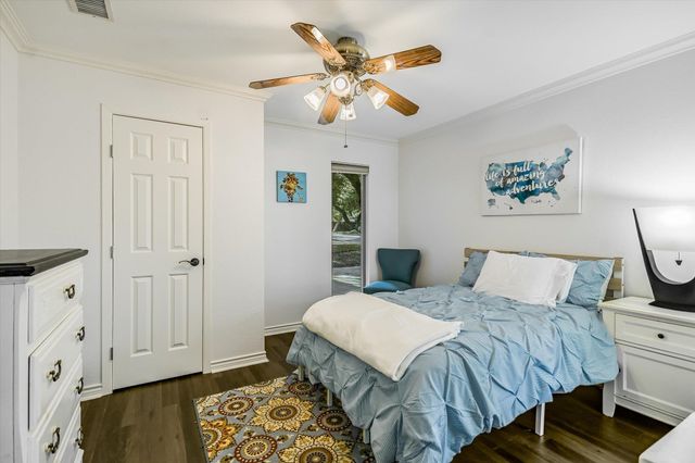 1303 Dragon DR, Round Rock, TX 78681