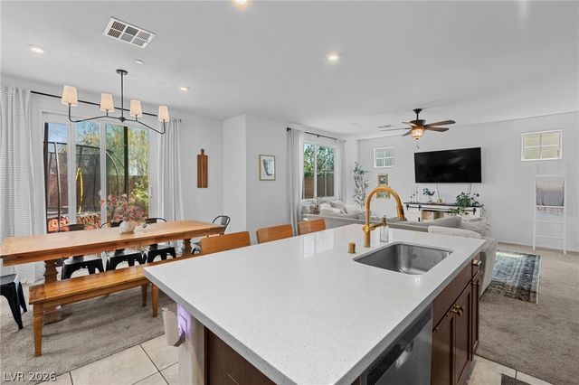 1034 Huckburn Avenue, Henderson, NV 89015