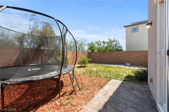 1034 Huckburn Avenue, Henderson, NV 89015