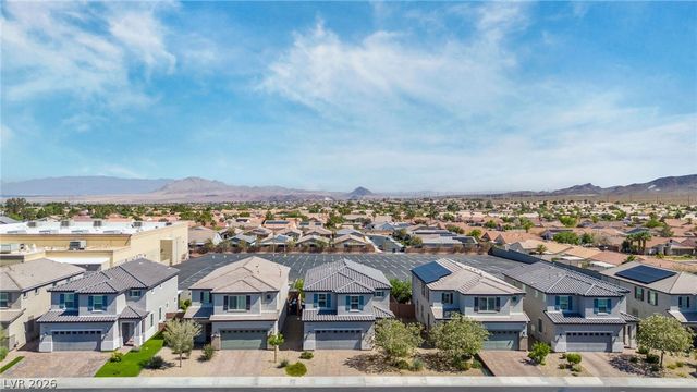 1034 Huckburn Avenue, Henderson, NV 89015