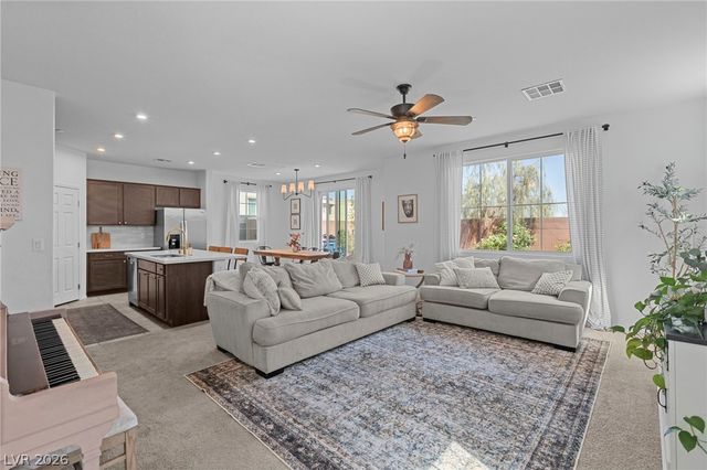1034 Huckburn Avenue, Henderson, NV 89015