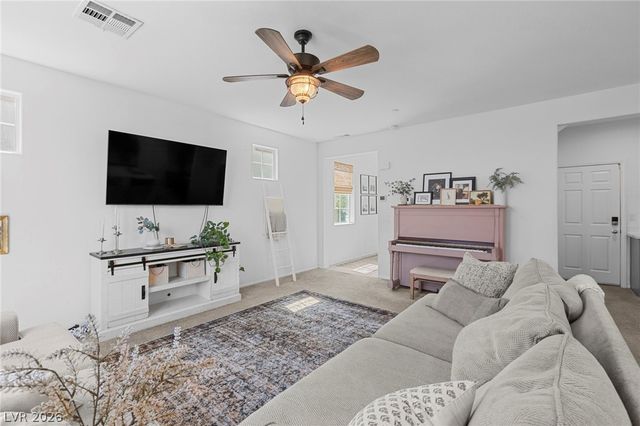 1034 Huckburn Avenue, Henderson, NV 89015