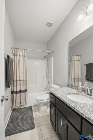 125 Harvest Moon Drive, Harvest, AL 35749